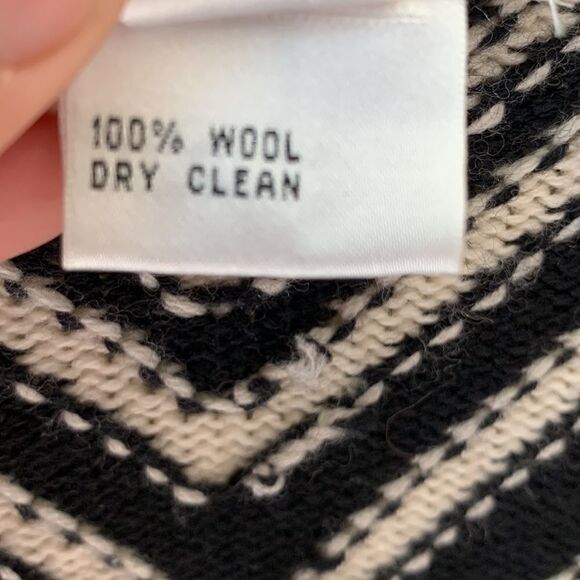 Talbots Petites Cardigan Sweater 100% Wool Black White Striped size Medium - Picture 5 of 5